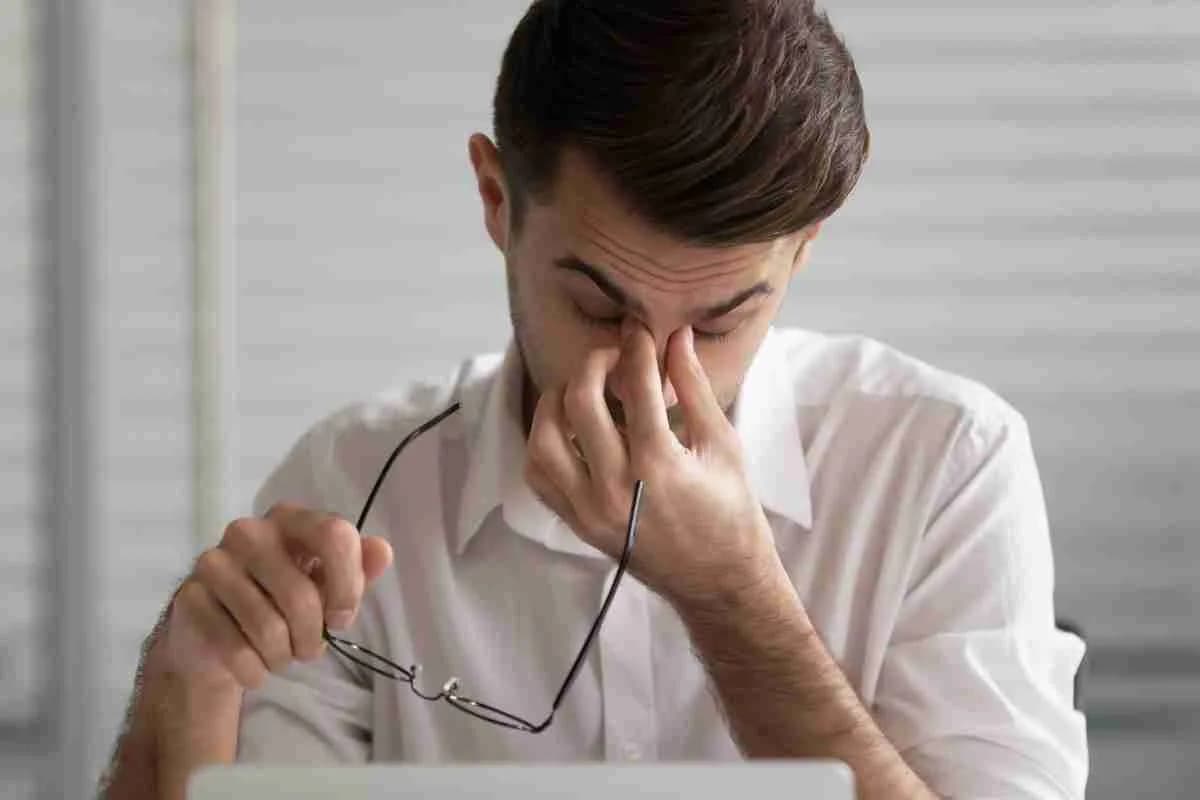 apos-cirurgia-catarata-visao-fica-embacada