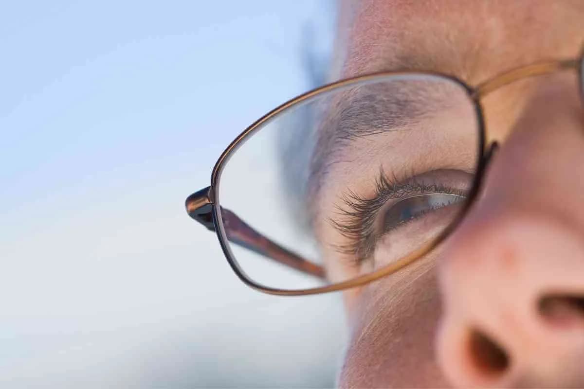 depois-cirurgia-catarata-precisa-usar-oculos-grau