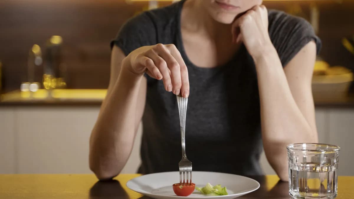 Agonorexia: o impacto mental da fome apagada